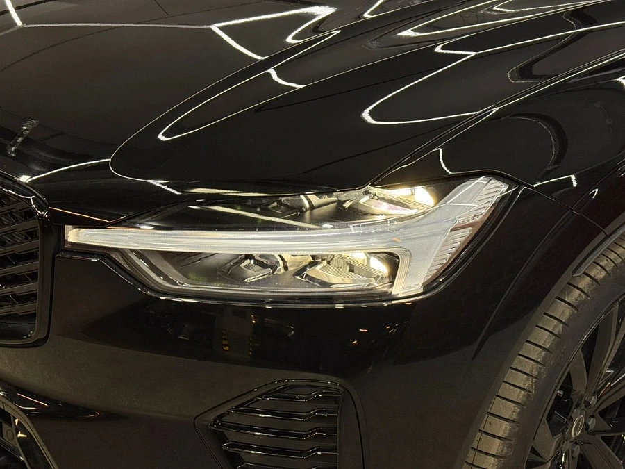 Volvo XC60, 2025г., полный привод, автомат