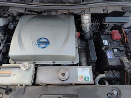 Nissan Leaf, 2014г, передний привод, автомат