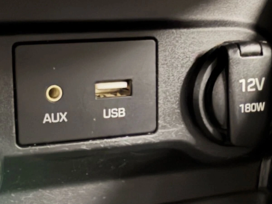 Hyundai Solaris, 2019г., передний привод, механика