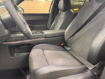 Volkswagen , 2025г., полный привод, робот