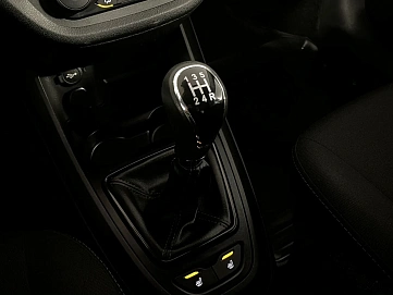 Lada (ВАЗ) Vesta, 2017г, передний привод, механика