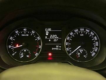 Skoda Octavia, 2014г, передний привод, механика