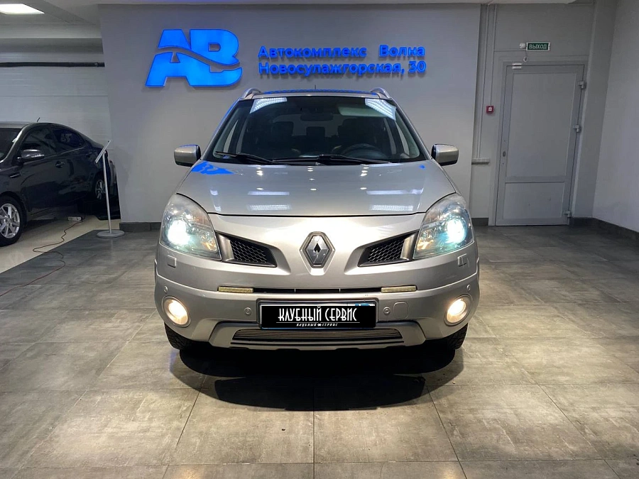 Renault Koleos, 2008г., полный привод, вариатор