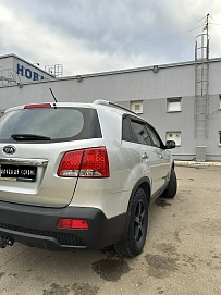 Kia Sorento, 2012г, полный привод, механика