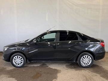 Lada (ВАЗ) Vesta, 2017г, передний привод, механика