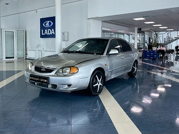 Kia Shuma, 2004г, передний привод, механика