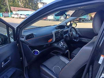 Toyota Sienta, 2018г, передний привод, вариатор