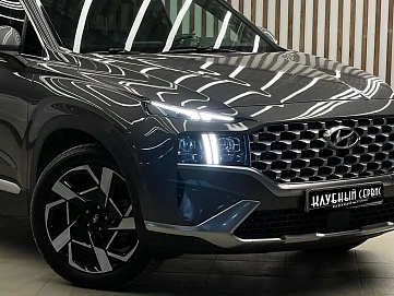Hyundai Santa Fe, 2020г, полный привод, робот