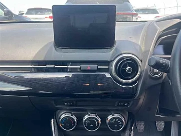 Mazda 2, 2022г, передний привод, механика