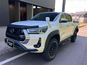Toyota Hilux, 2022г, полный привод, автомат