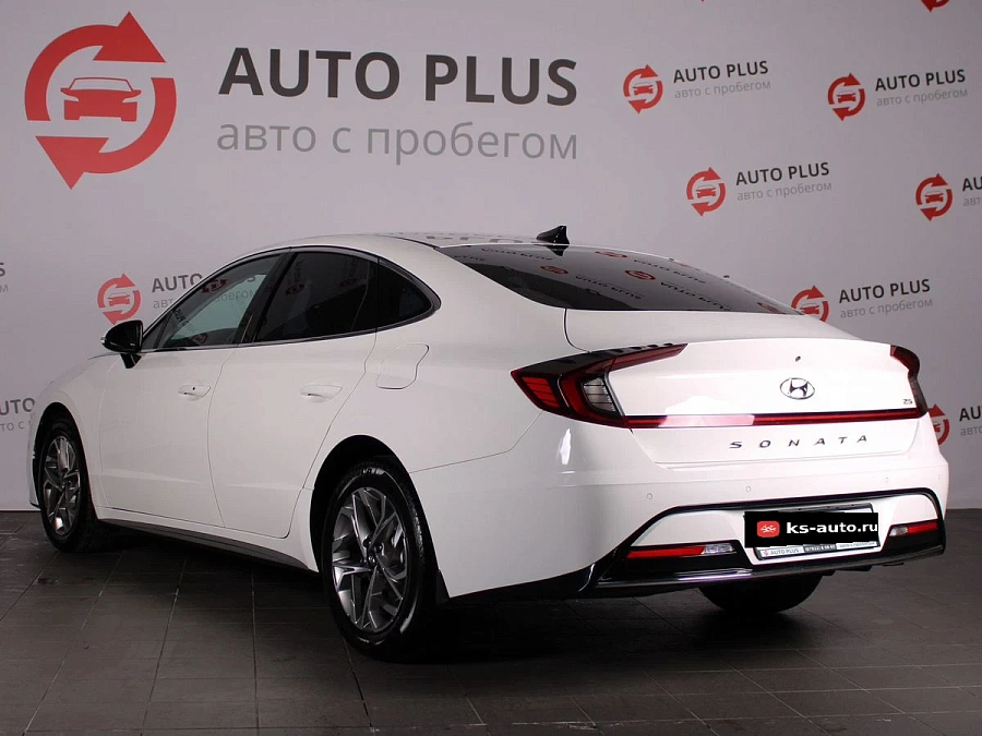 Hyundai Sonata, 2021г., передний привод, автомат