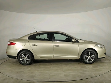 Renault Fluence, 2010г, передний привод, вариатор