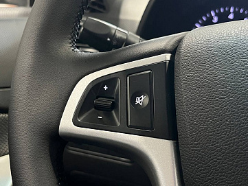 Hyundai Solaris, 2013г, передний привод, автомат