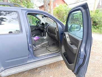 Nissan Pathfinder, 2008г, задний привод, автомат