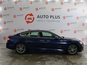 Audi A5, 2019г, передний привод, робот