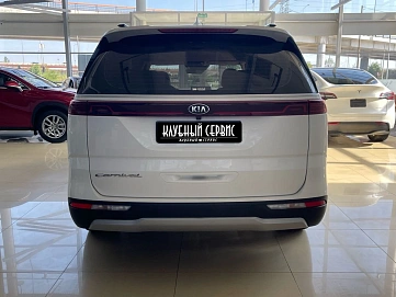 Kia Carnival, 2021г, передний привод, автомат