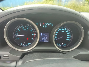 Toyota Land Cruiser, 2008г, полный привод, автомат