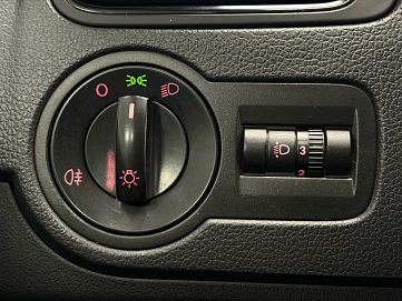 Volkswagen Polo, 2020г., передний привод, механика