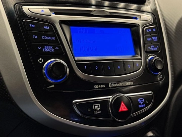 Hyundai Solaris, 2012г, передний привод, автомат