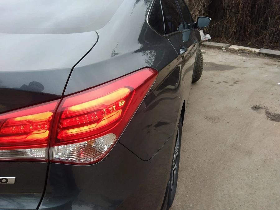 Hyundai i40, 2016г., передний привод, автомат