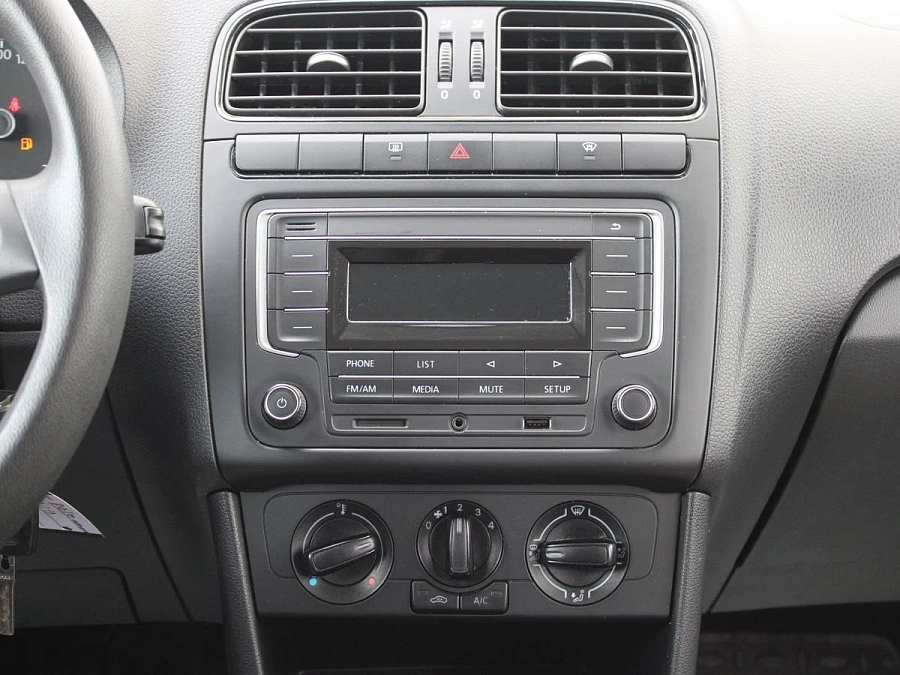 Volkswagen Polo, 2019г., передний привод, механика