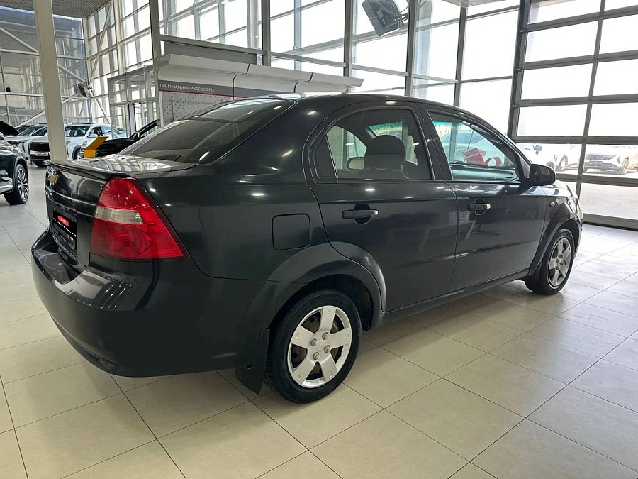 Chevrolet Aveo, 2010г., передний привод, механика