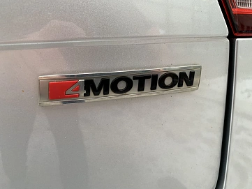 Volkswagen Tiguan, 2018г, передний привод, робот