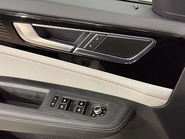 Volkswagen , 2025г., полный привод, робот