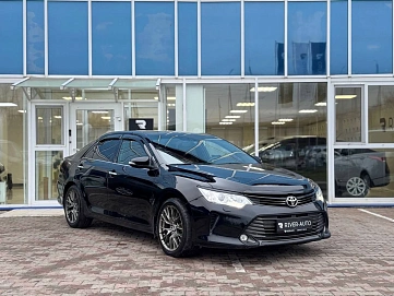 Toyota Camry, 2017г, передний привод, автомат