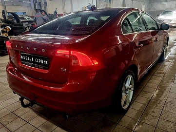 Volvo S60, 2014г, передний привод, автомат