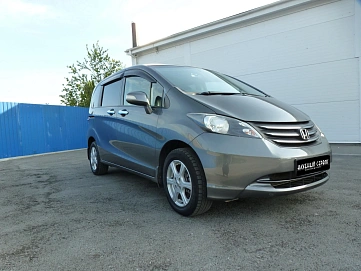 Honda Freed, 2010г, передний привод, вариатор