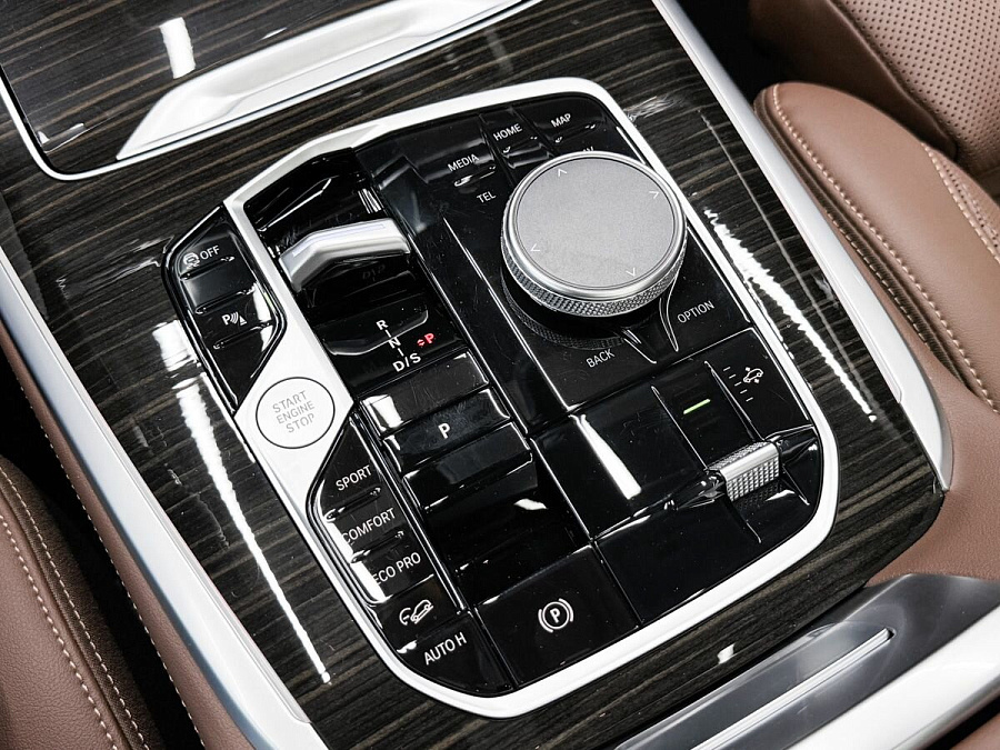 BMW X7, 2023г., полный привод, автомат