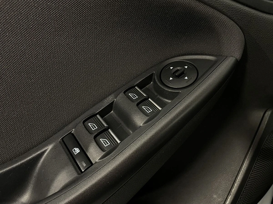 Ford Focus, 2018г., передний привод, робот