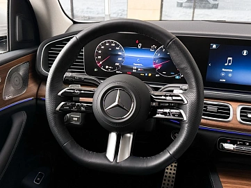 Mercedes-Benz GLS, 2025г, полный привод, автомат