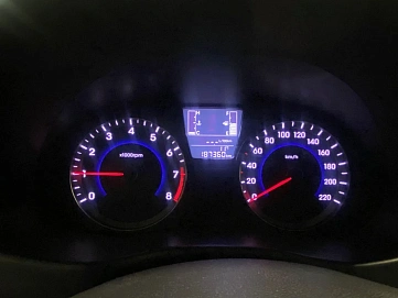 Hyundai Solaris, 2015г, передний привод, механика