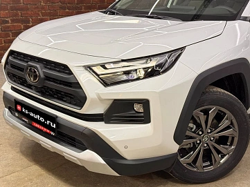 Toyota RAV4, 2025г, полный привод, вариатор