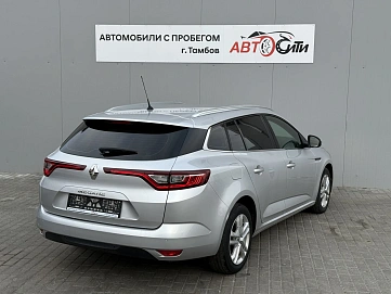 Renault Megane, 2019г, передний привод, механика