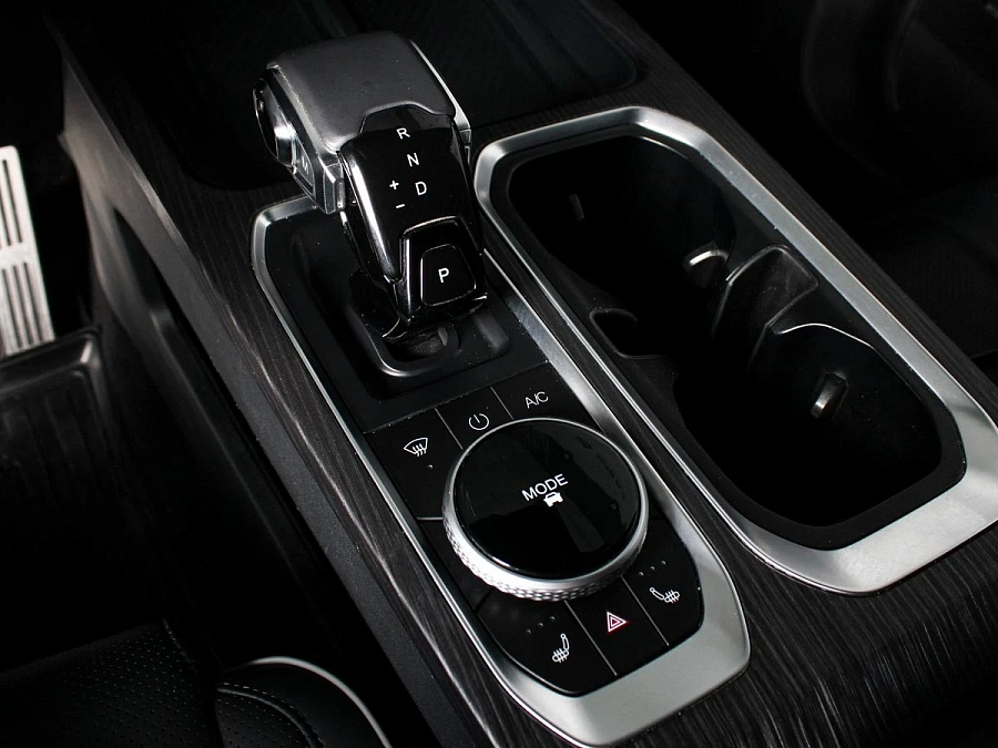 Jaecoo J7, 2024г., полный привод, робот