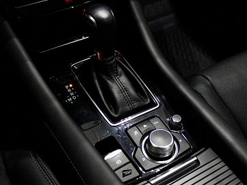 Mazda 6, 2023г, передний привод, автомат