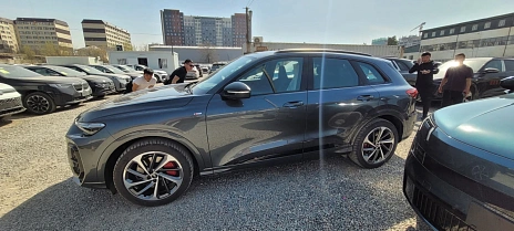 Audi Q5, 2025г, полный привод, робот