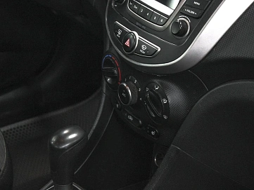 Hyundai Solaris, 2016г, передний привод, автомат