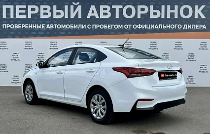 Hyundai Solaris, 2019г., передний привод, автомат