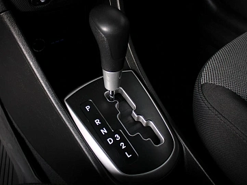 Hyundai Solaris, 2013г., передний привод, автомат