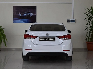 Hyundai Elantra, 2014г, передний привод, механика