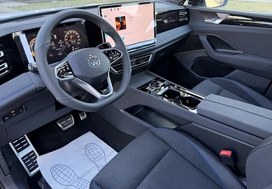 Volkswagen Tiguan, 2025г., полный привод, робот