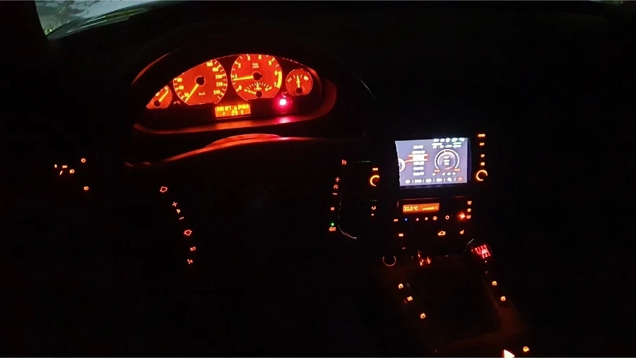 BMW 3 серии, 1998г., задний привод, автомат