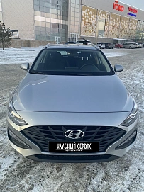 Hyundai i30, 2022г, передний привод, автомат