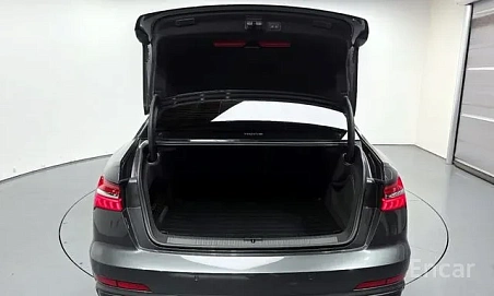 Audi A6, 2023г, полный привод, робот