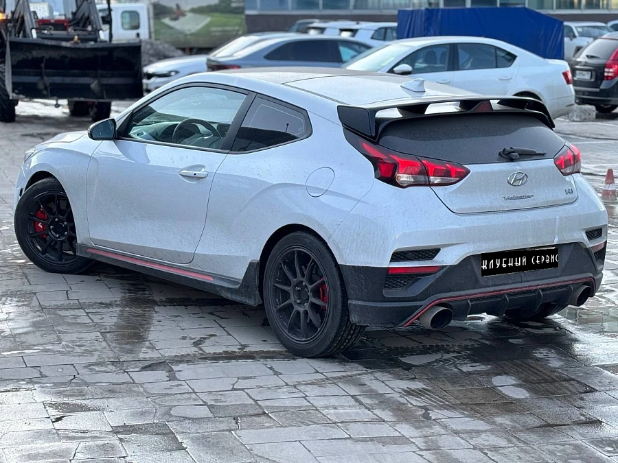 Hyundai Veloster, 2019г., передний привод, механика