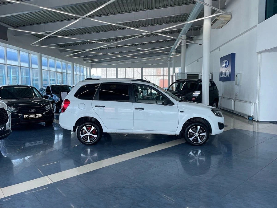 Lada (ВАЗ) Kalina, 2017г., передний привод, механика